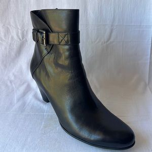 Ecco Hope Boots Black Leather Ankle Boots 10 - 10.5 New